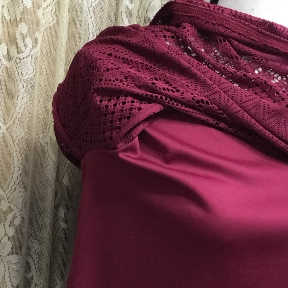 ✨️NWT✨️DANA BUCHMAN Elegant Burgundy Lace Women's Top SZ MD - Picture 6 of 8